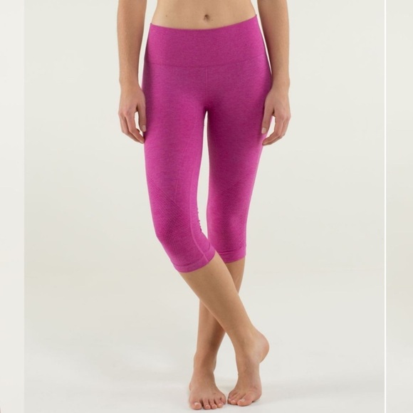 Lululemon In The Flow Crop II Heathered Raspberry - Picture 8 of 12